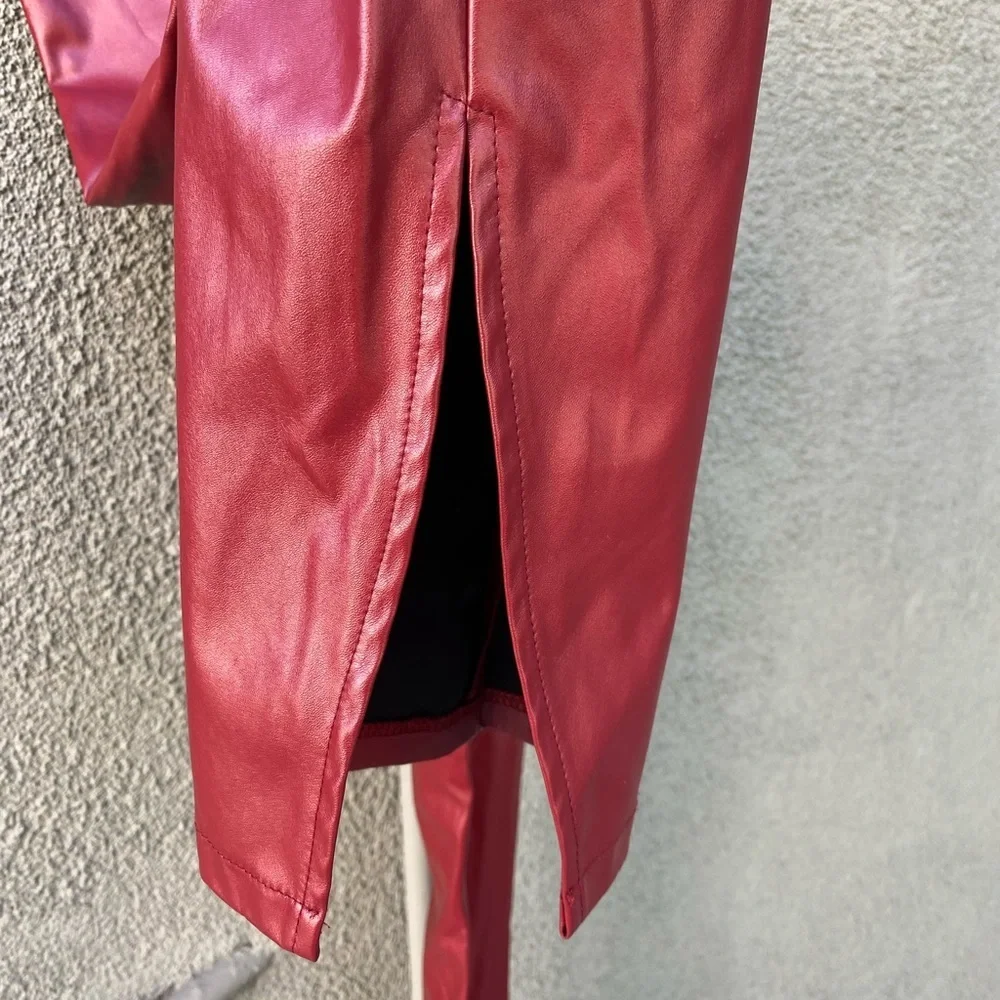 Side split faux leather red pants - Picture 6 of 7